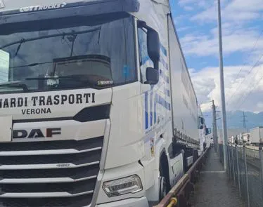 Camion Lunardi